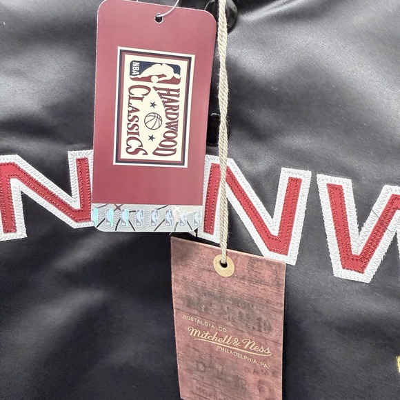 UNKNWN X Mitchell and Ness X Miami HEAT My Towns Black Satin Jacket Size M NWT - Picture 11 of 13